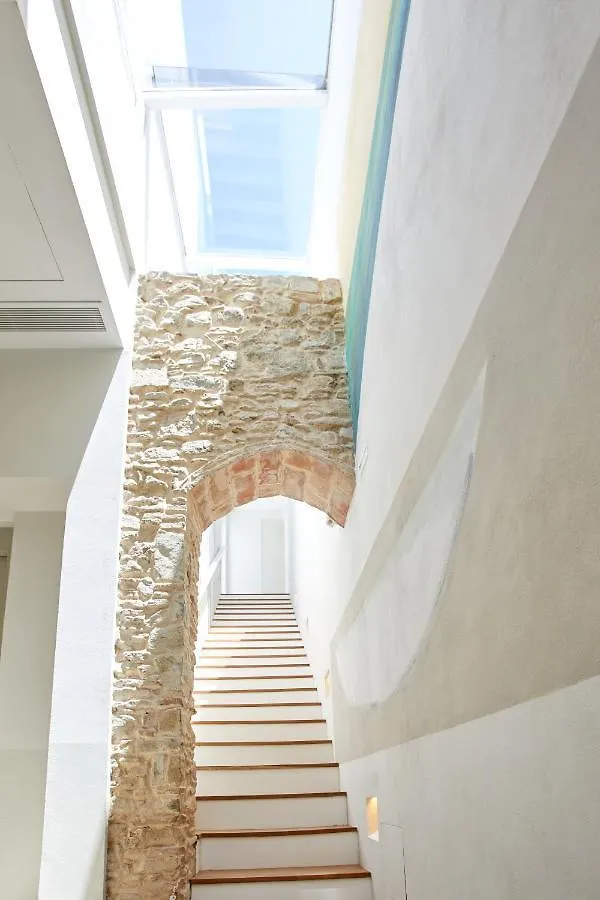 El Escondite Tarifa Bed & Breakfast