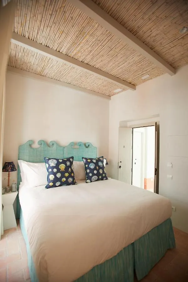 El Escondite Tarifa